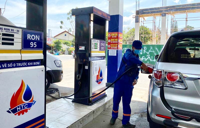 Giá xăng dầu giảm trong kỳ điều chỉnh ngày 21/3