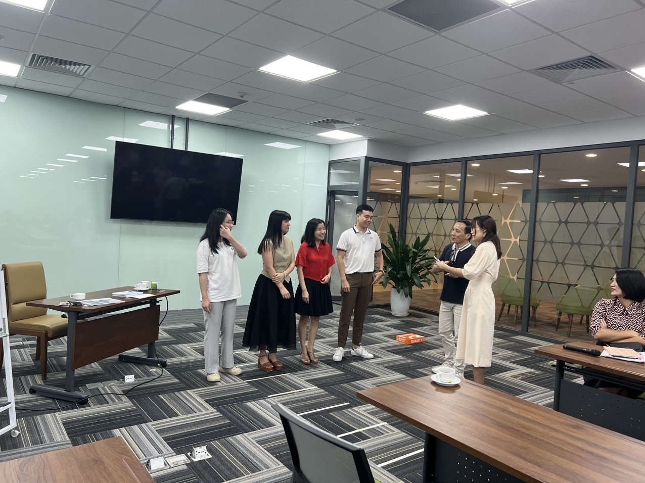 Khoa Boi duong nghiep vu Kinh te vi mo - Goc nhin thuc tien (K3) da ket thuc thanh cong tot dep 7 Khóa Bồi dưỡng nghiệp vụ Kinh tế vĩ mô - Góc nhìn thực tiễn K3 đã kết thúc thành công tốt đẹp 7