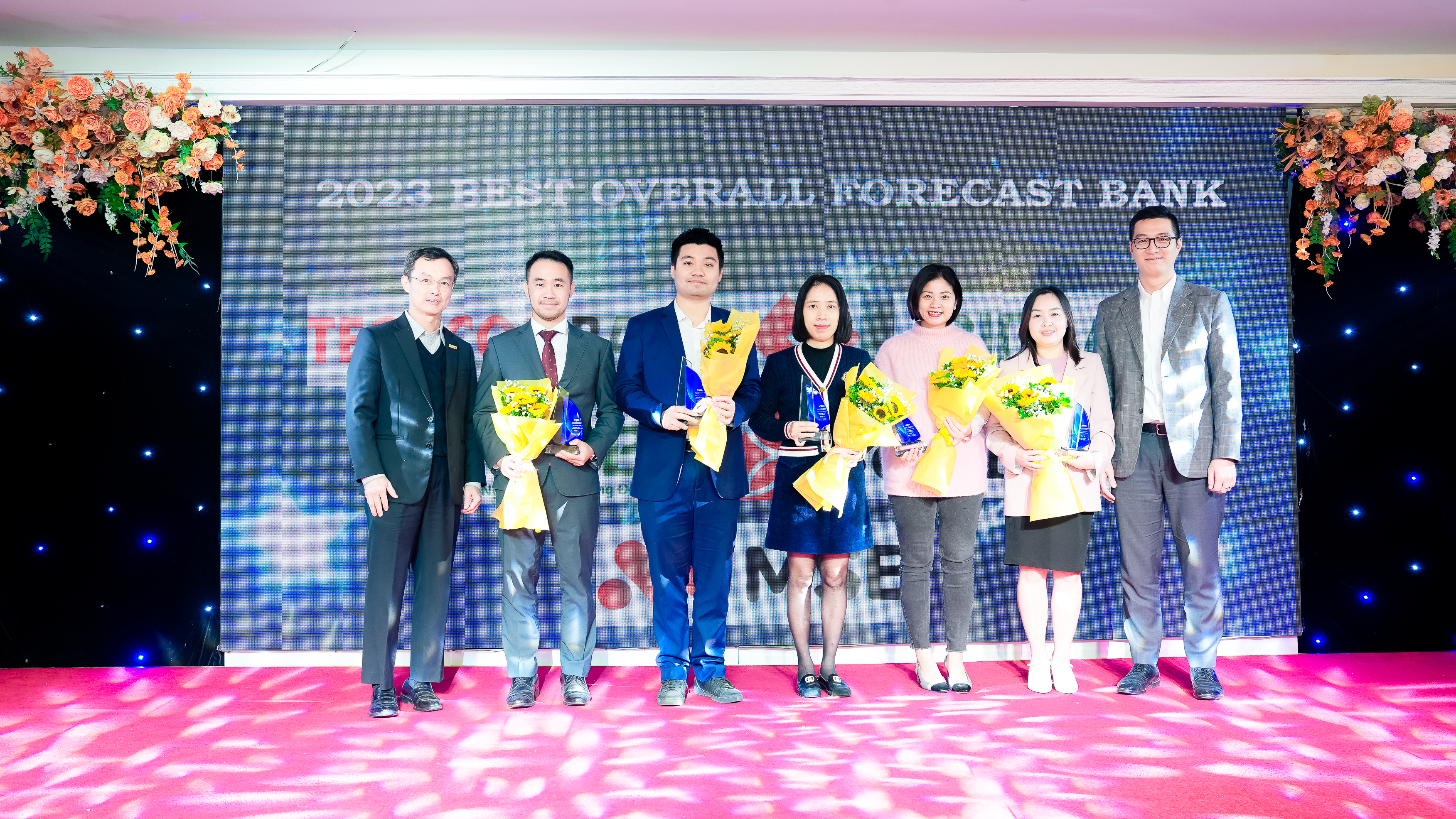 Le Tong ket hoat dong VIRA 2023 11 Lễ Tổng kết hoạt động VIRA 2023 11